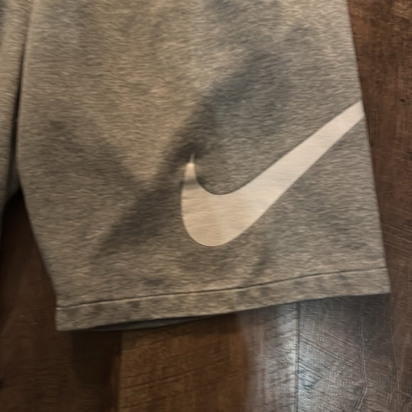 Nike Sweat-shorts - Picture 2 of 4